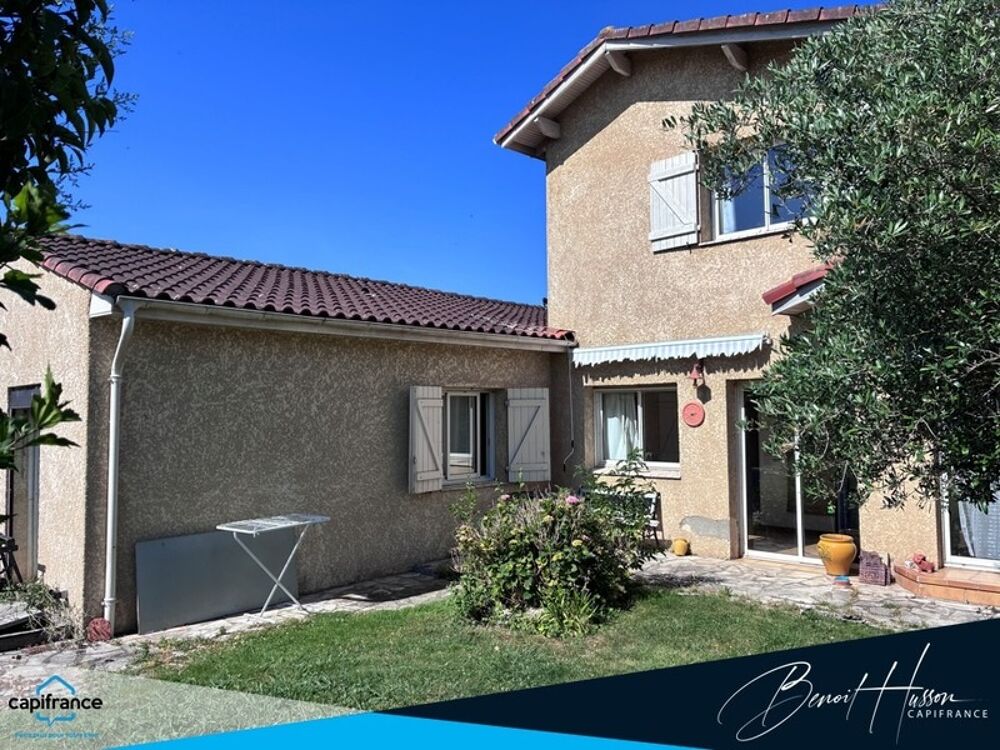 Maison T7 de 187.14m² sur terrain de 741m²