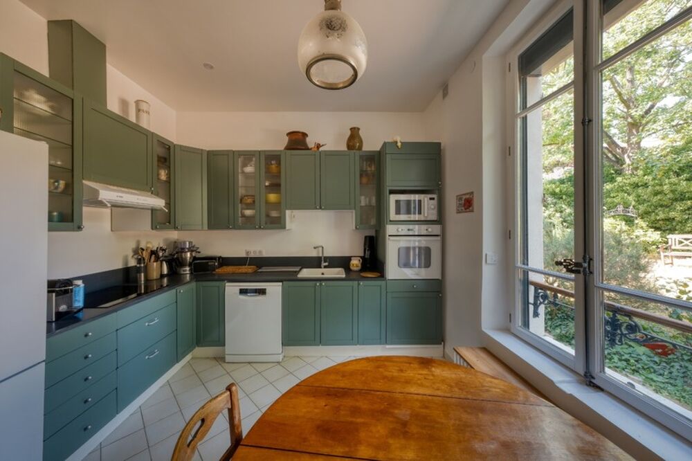 à vendre  Propriété/château Houilles (78800)
