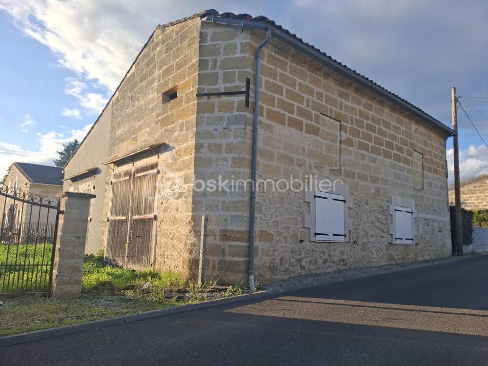 Maison en pierre à rénover  190 m²  Terrain 594 m²  Centre de Saint-Magne-de-Castillon
