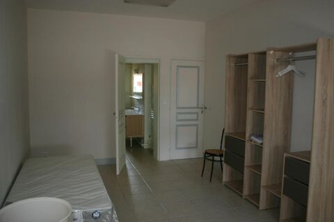   Chambre de 25m2 � louer sur Bourges Appartement - 1 pi�ce(s) - 25 m�