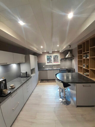  Maison � vendre 4 pi�ces 130 m�