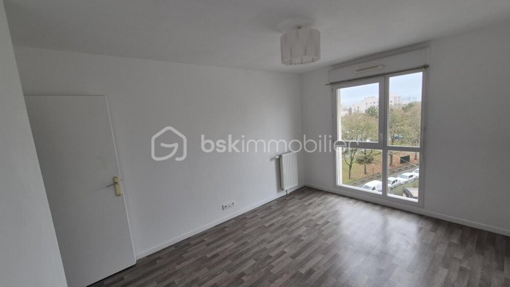 Vente Appartement Appartement 3 pièces de 59 m² avec balcon, parking et ascenseur Sartrouville