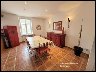  Maison � vendre 8 pi�ces 211 m�