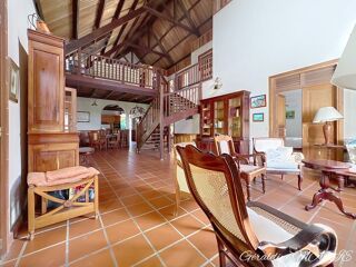  Maison à vendre 6 pièces 242 m²