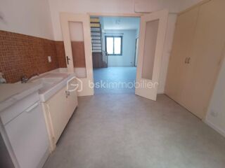  Appartement à louer 6 pièces 86 m²
