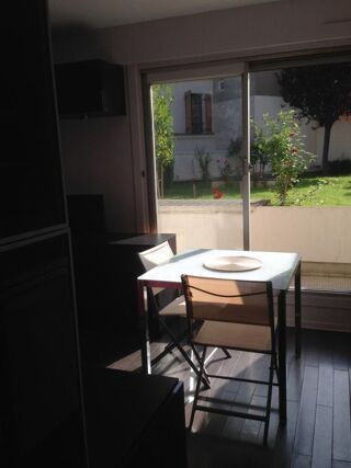  Appartement à louer 1 pièce 22 m²