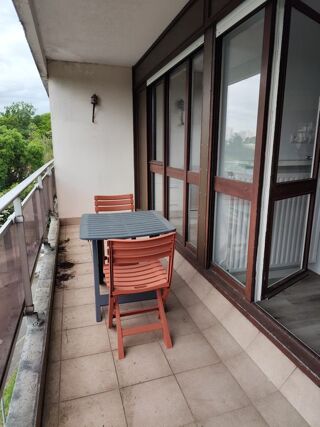  Appartement à louer 3 pièces 71 m²