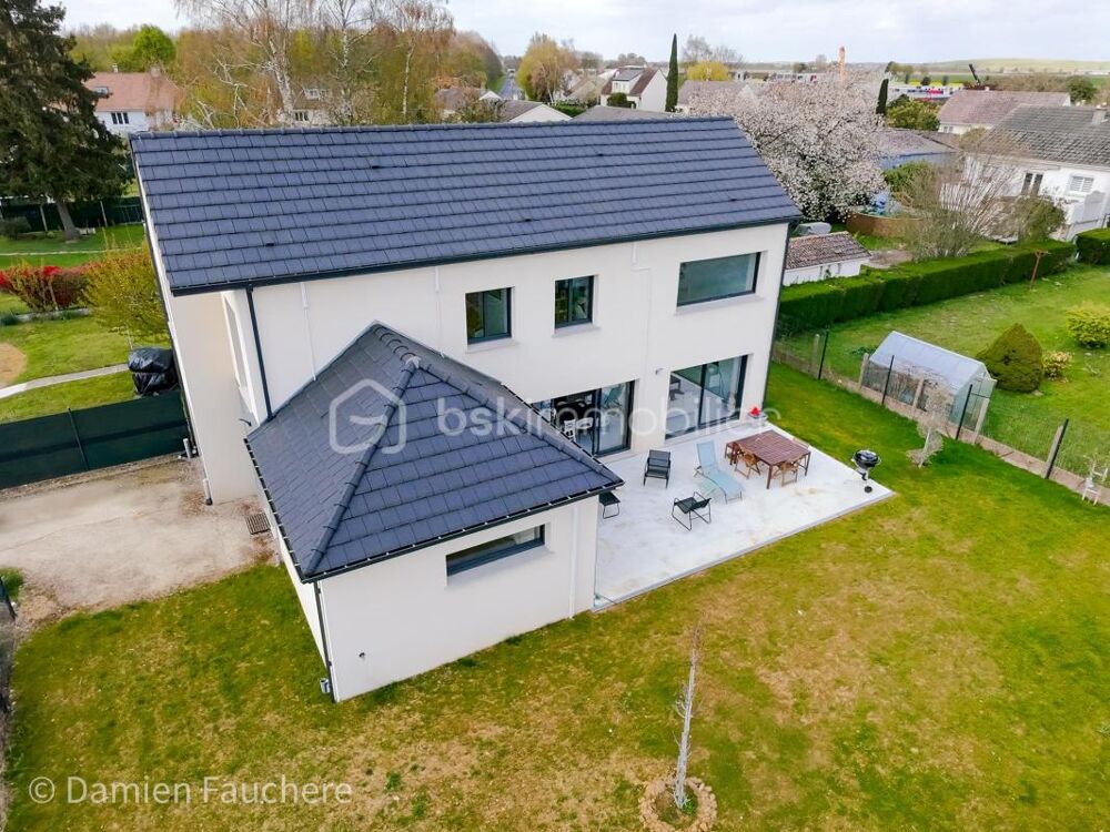 Vente Maison Magnifique maison récente 2023 – 130 m² – 4 chambres – Prestations haut de gamme,  DPE : A Champdeuil