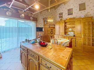  Maison à vendre 7 pièces 303 m²