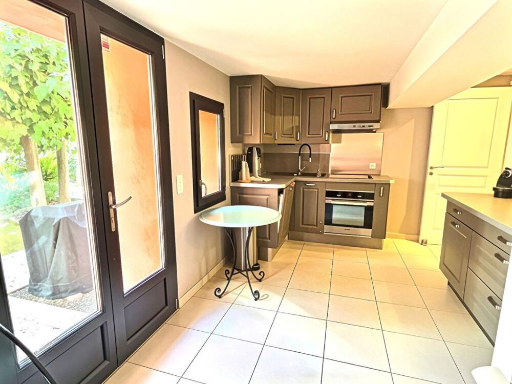Vente Villa Villa d'architecte 165 m2  prox centre Bandol  1 450 000 Bandol