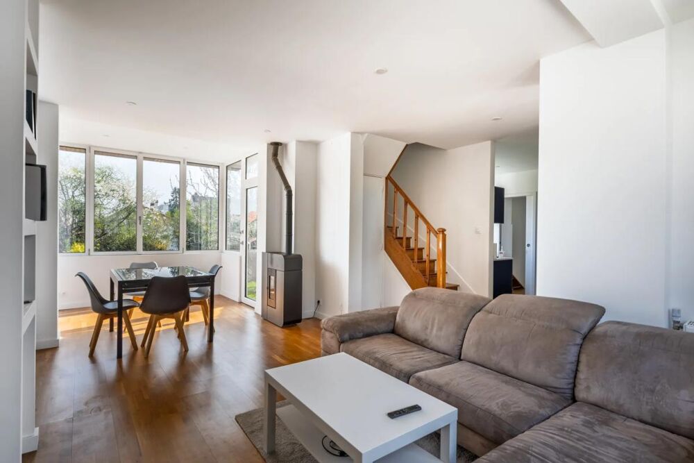 Maison rénovée 4 ch. avec jardin à Cherchefeuilles