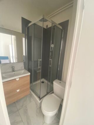  Appartement à louer 1 pièce 11 m²