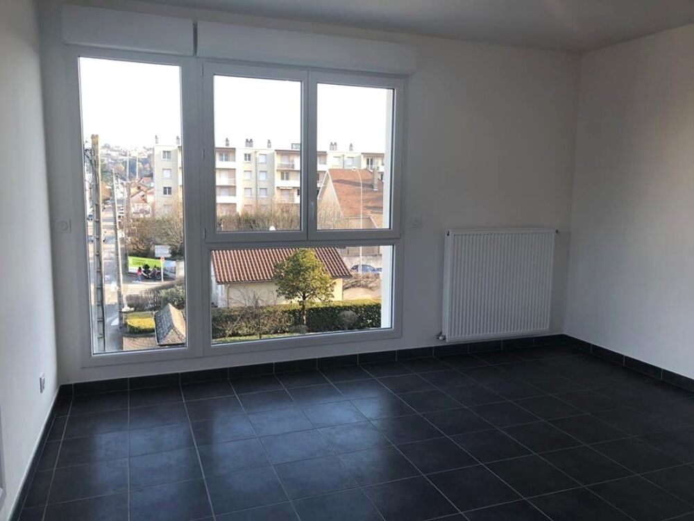 T2 avec balcon et garage à Bourgoin Jallieu