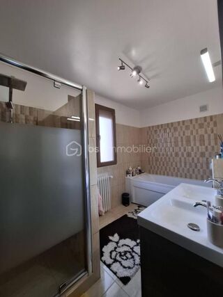  Maison à vendre 7 pièces 244 m²