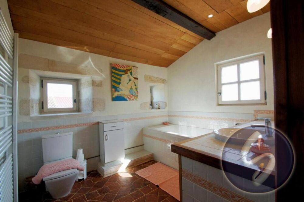 � vendre  Maison Cours (79220)