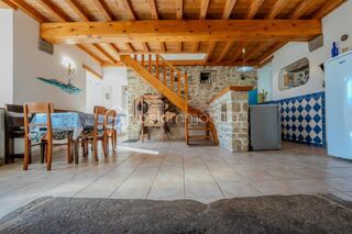  Maison à vendre 4 pièces 162 m²