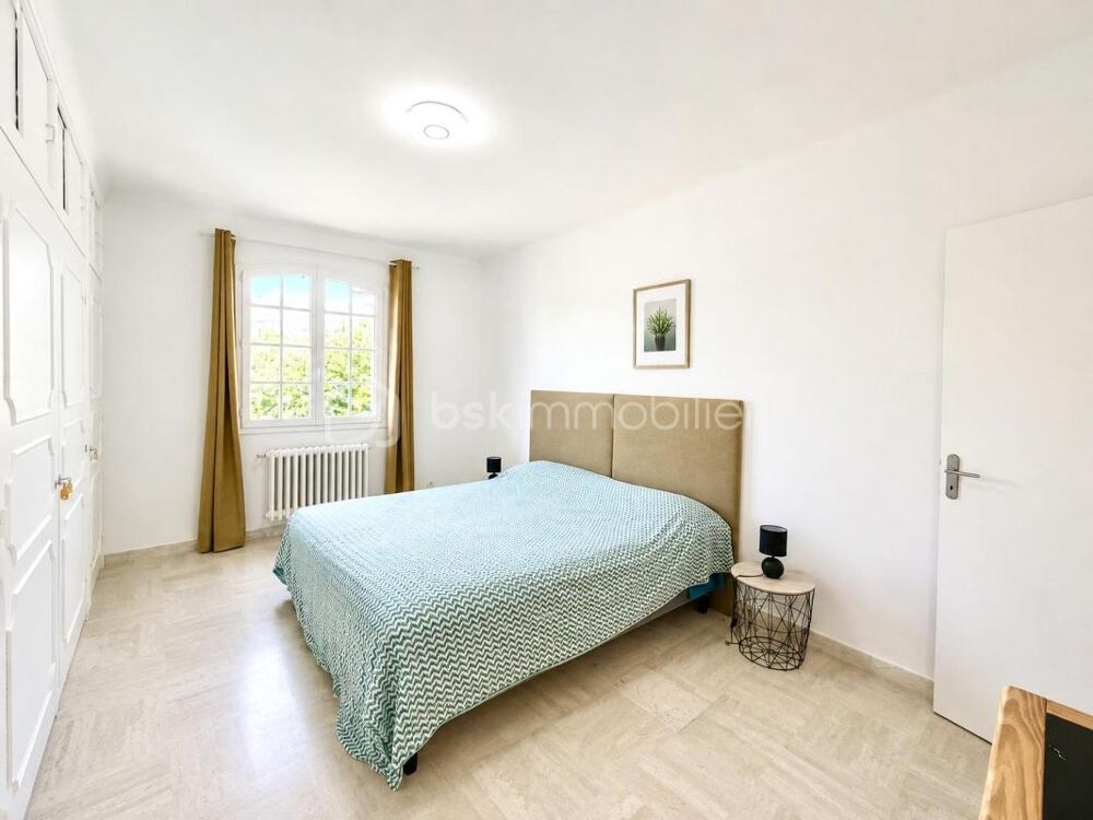 à vendre  Propriété/château Fayence (83440)