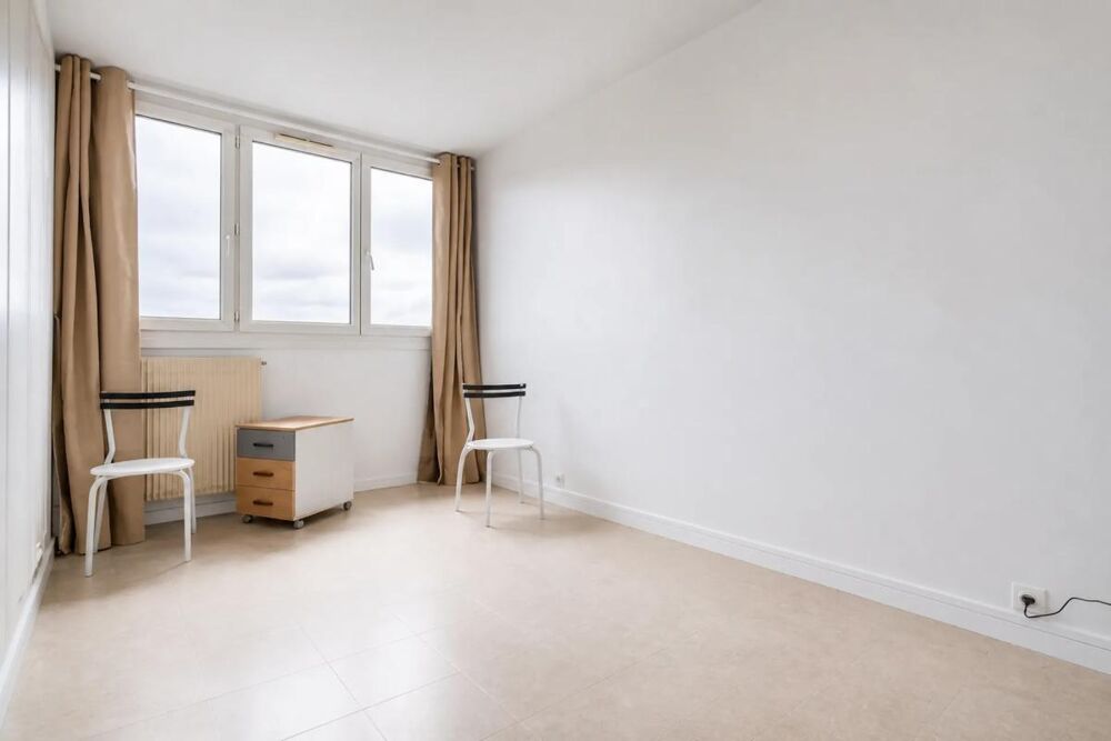 Appartement de 4 pièces de 77 m² à Trappes