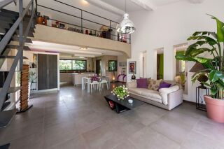  Villa à vendre 6 pièces 175 m²