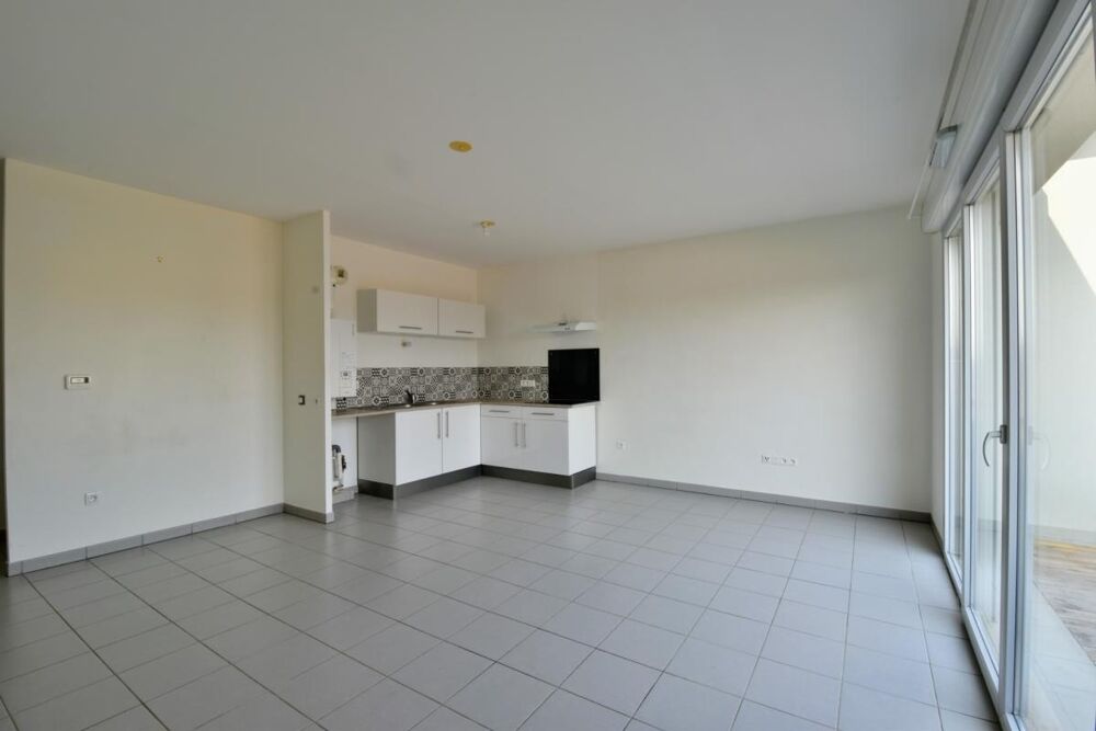 T3 DE 63M2 AVEC DEUX PLACES DE PARKING A SAINT ALBAN (31140)