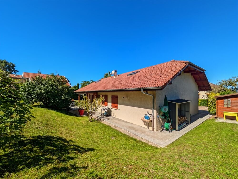 Dpt Haute Savoie (74), à vendre PUBLIER maison familiale au calme de 160 m2 entièrement clôturée