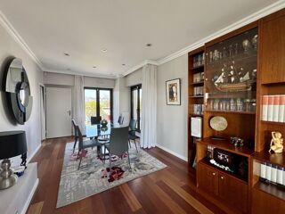  Duplex/triplex  vendre 8 pices 240 m