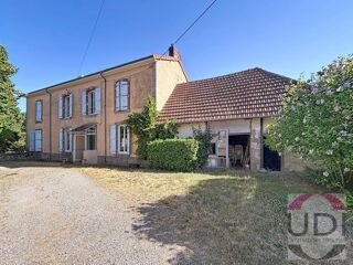  Propriété/château à vendre 7 pièces 176 m²