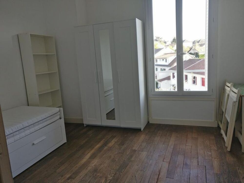 Location Appartement Studio de 21m2 à louer sur Saint-Germain-en-Laye Saint germain en laye