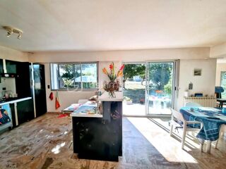  Maison � vendre 6 pi�ces 207 m�