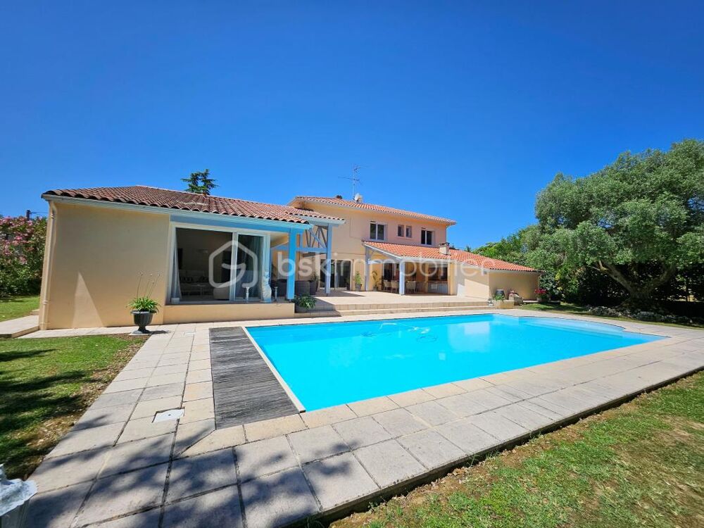 Maison de prestige de 244 m²