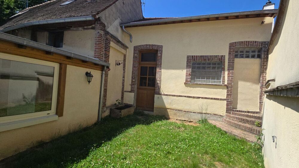 Vente Maison Maison Dreux 5 pièce(s) 110 m2-Jardinet-Garage Dreux