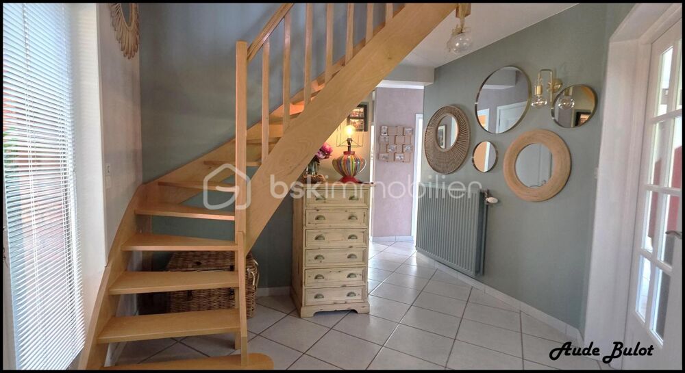 Vente Propriété/Château Maison individuelle semi-plain-pied de 185 m² – Terrain de 1 042 m² Genech