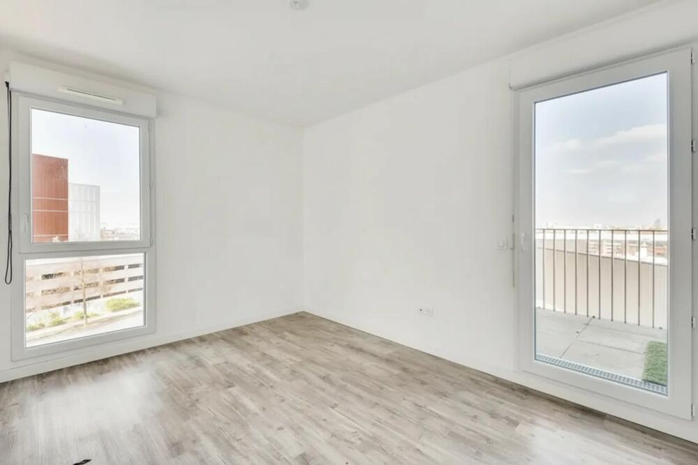 Vente Appartement Spacieux 3 pièces avec balcons à Romainville Romainville