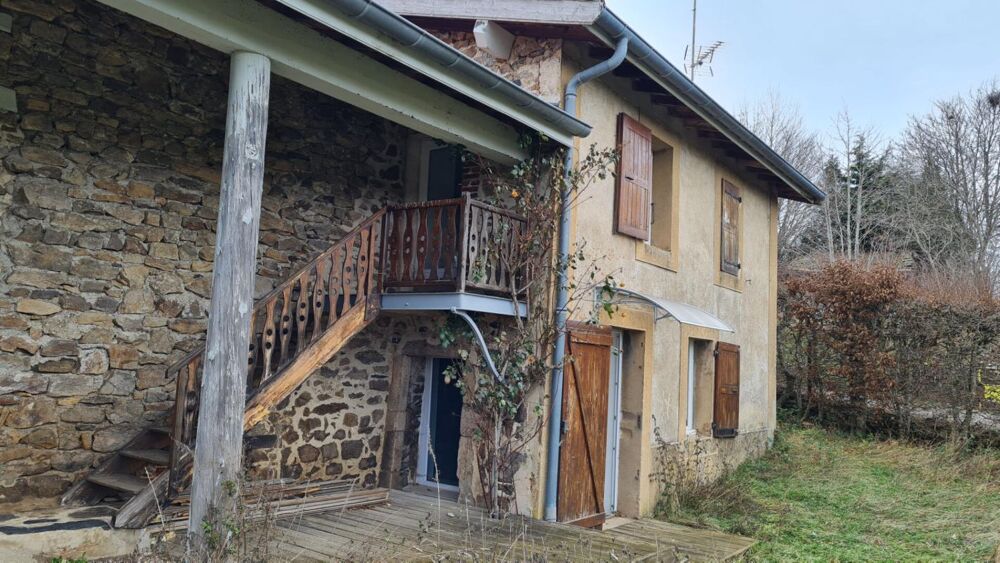 Vente Maison TARENTAISE 42660 dans un hameau paisible au dessus de Rochetaill�e ferme r�nov�e en 2010 sur la partie habitation 112m� habitabl Tarentaise