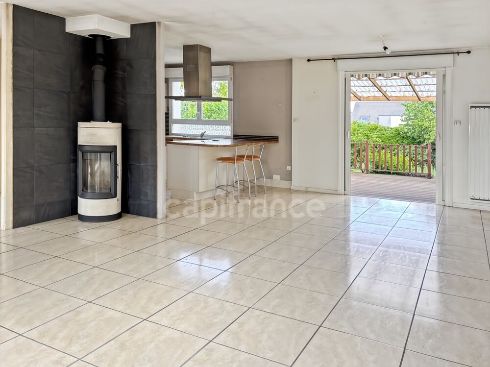 Vente Maison NEUVILLE SUR SARTHE (72) Maison sur sous sol 3 chambres 1500 m2 Neuville sur sarthe