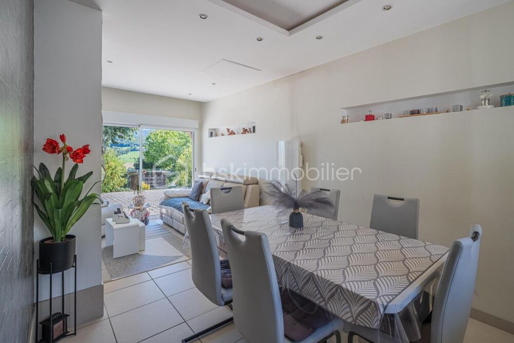 Vente Maison Maison de plain-pied – 3 chambres – Terrain constructible de 1 610 m² – Vue dégagée La biolle