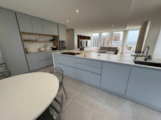  Appartement  vendre 7 pices 118 m