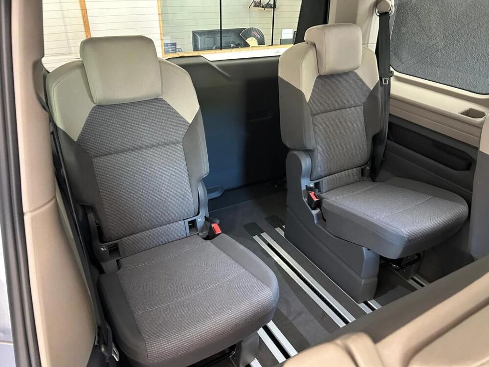 MULTIVAN Court 2.0 TDI 150 DSG7 Life 2024 occasion 34500 B&eacute;ziers