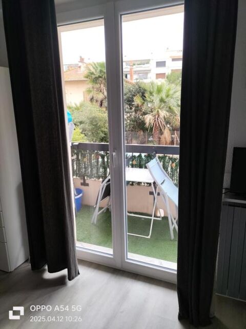  Appartement  louer 1 pice 18 m Hyeres