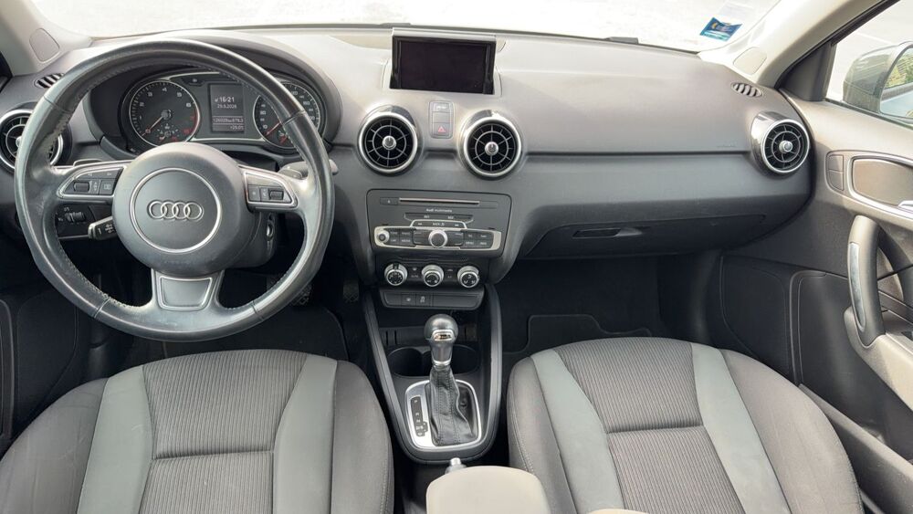 A1 1.0 TFSI 95 S-Tronic 7 S line 2018 occasion 06210 Mandelieu La Napoule