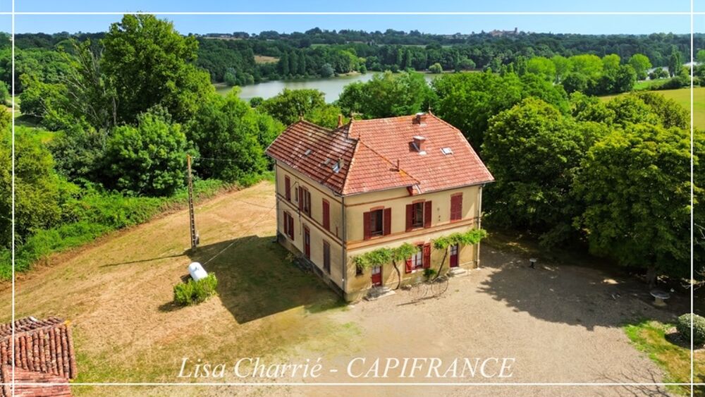 Propriete à vendre 14 pièces LE HOUGA (32) de 215 m2 habitables à rénover, sur 11949 m2 de terrain, dépendances
