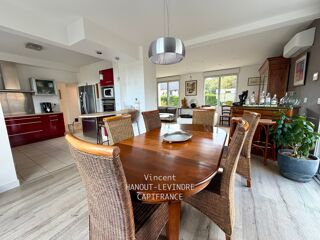  Maison à vendre 8 pièces 162 m²