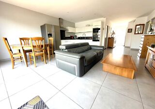  Villa à vendre 3 pièces 74 m²