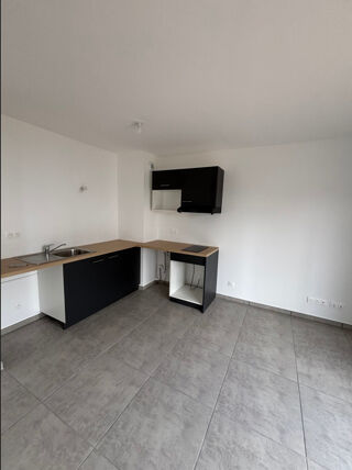  Appartement à louer 2 pièces 44 m²