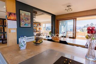  Duplex/triplex � vendre 9 pi�ces 195 m�