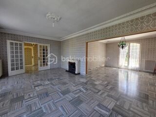  Maison à vendre 8 pièces 216 m²