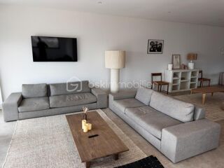  Villa  vendre 4 pices 228 m