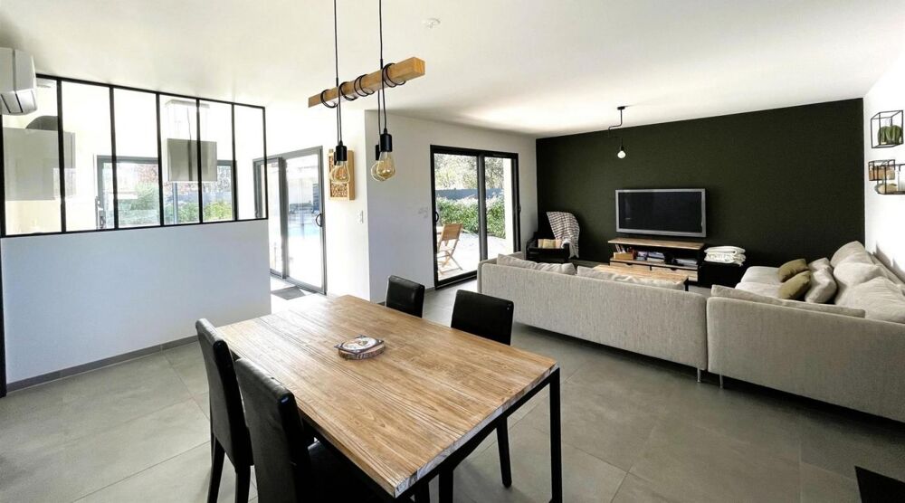 Rare à Méjannes-le-Clap : Villa Contemporaine Plain-Pied (DPE A) avec dépendance et piscine