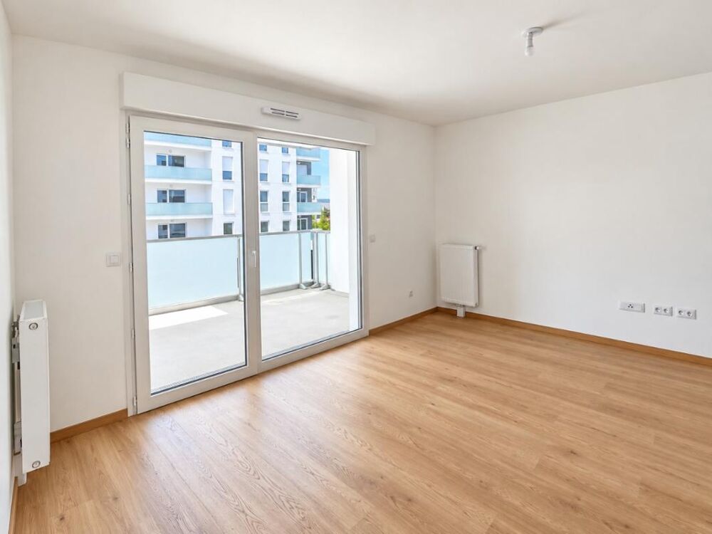 Location Appartement T3 avec terrasse et parking à AMIENS Amiens