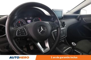 Classe GLA 180 Intuition 122 ch 2015 occasion 92130 Issy-les-Moulineaux
